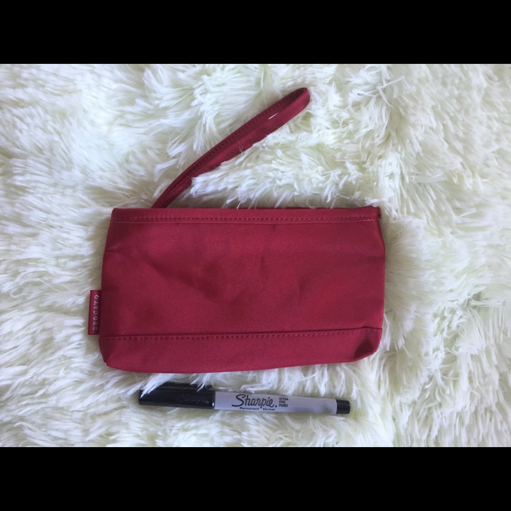 Red wristlet
